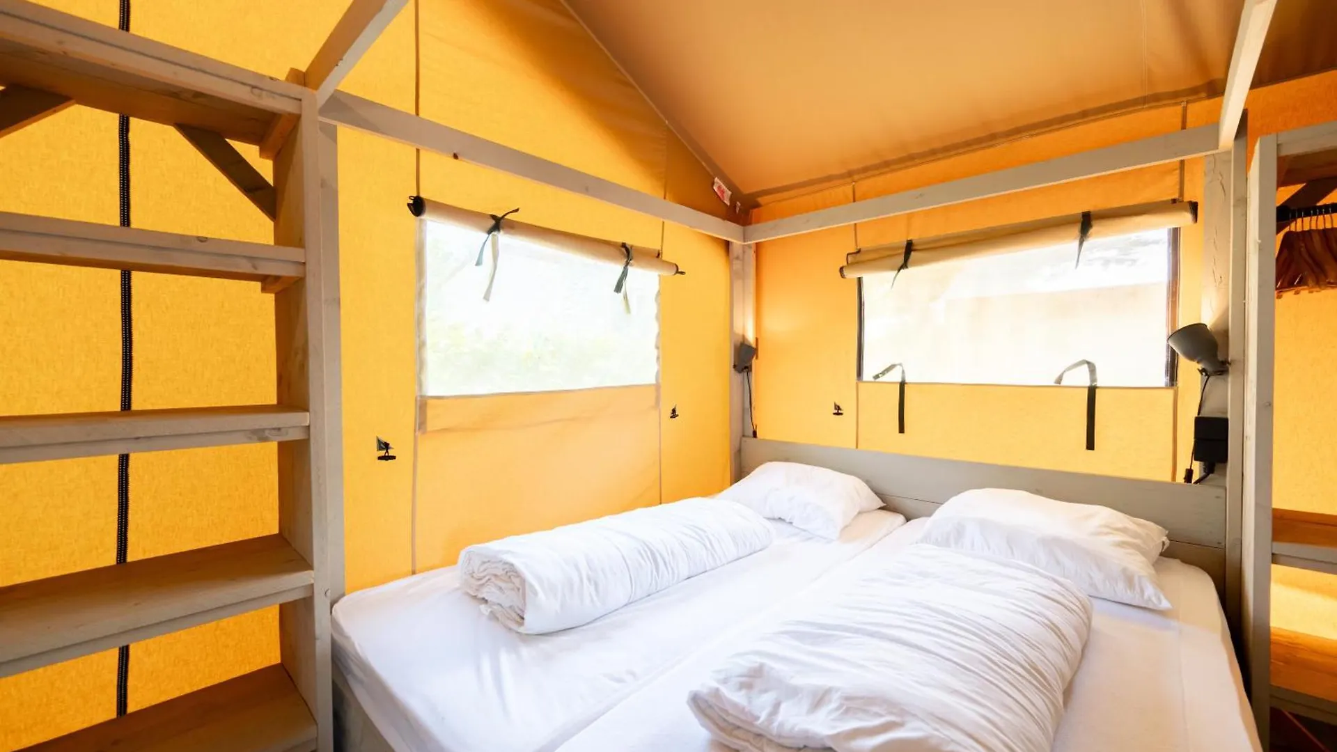 Glamping Cote D'Azur Hotel Roquebrune-sur-Argens Luxe tent